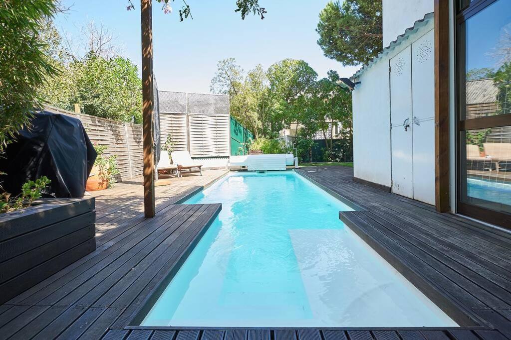קסקאיס Central Holiday Home מראה חיצוני תמונה