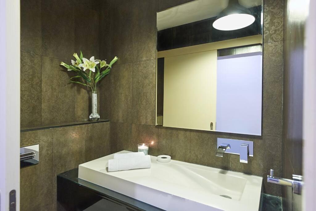 קסקאיס Central Holiday Home מראה חיצוני תמונה