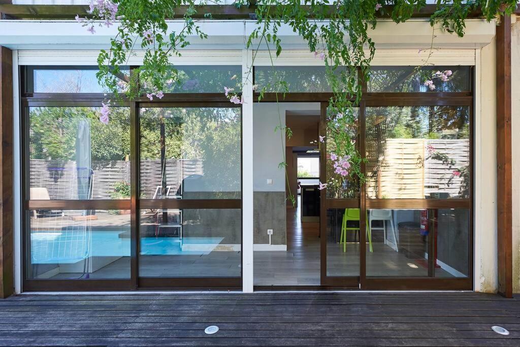 קסקאיס Central Holiday Home מראה חיצוני תמונה