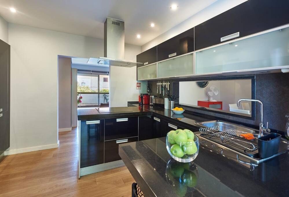 קסקאיס Central Holiday Home מראה חיצוני תמונה